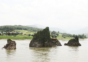 嶋潭三峰